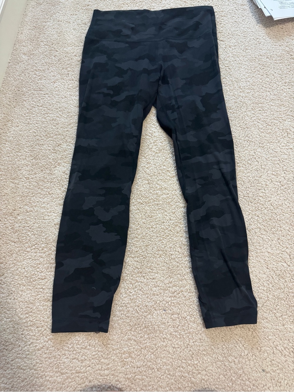 Womans Black Camo Active Leggings